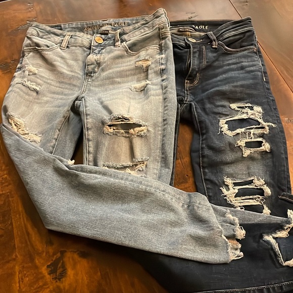 American Eagle Outfitters Denim - American Eagle 2 PR distressed, dark size 0, light size 2
